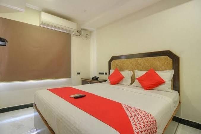Hotel Srees Tiruchirappalli Kültér fotó